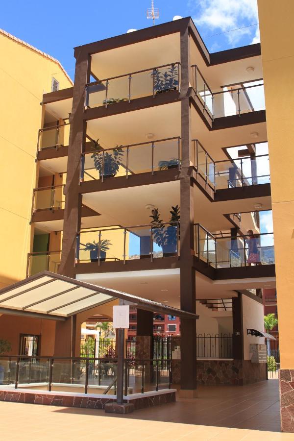 Spacious Apartment With Large Private Garden In Palm Mar Buitenkant foto